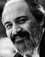 Enis Batur
