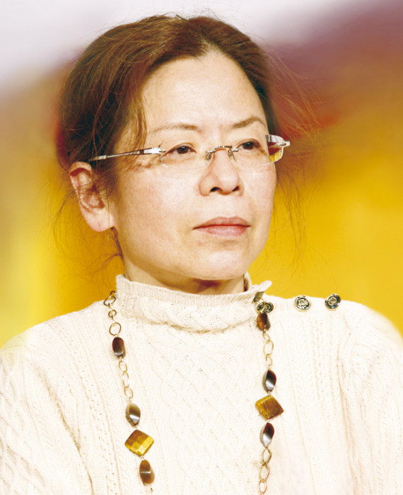 Kaoru Takamura
