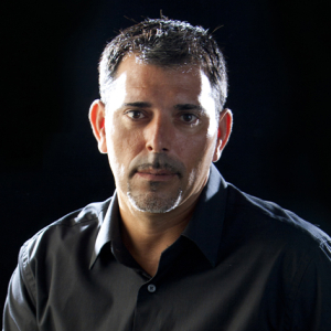 Victor Del Arbol